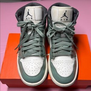 Jordan Air Athletic Shoes in Green and White